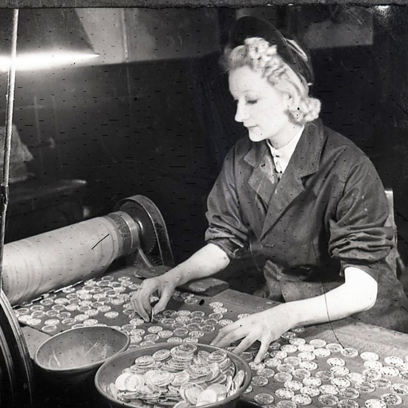 Second World War: Women at the Mint