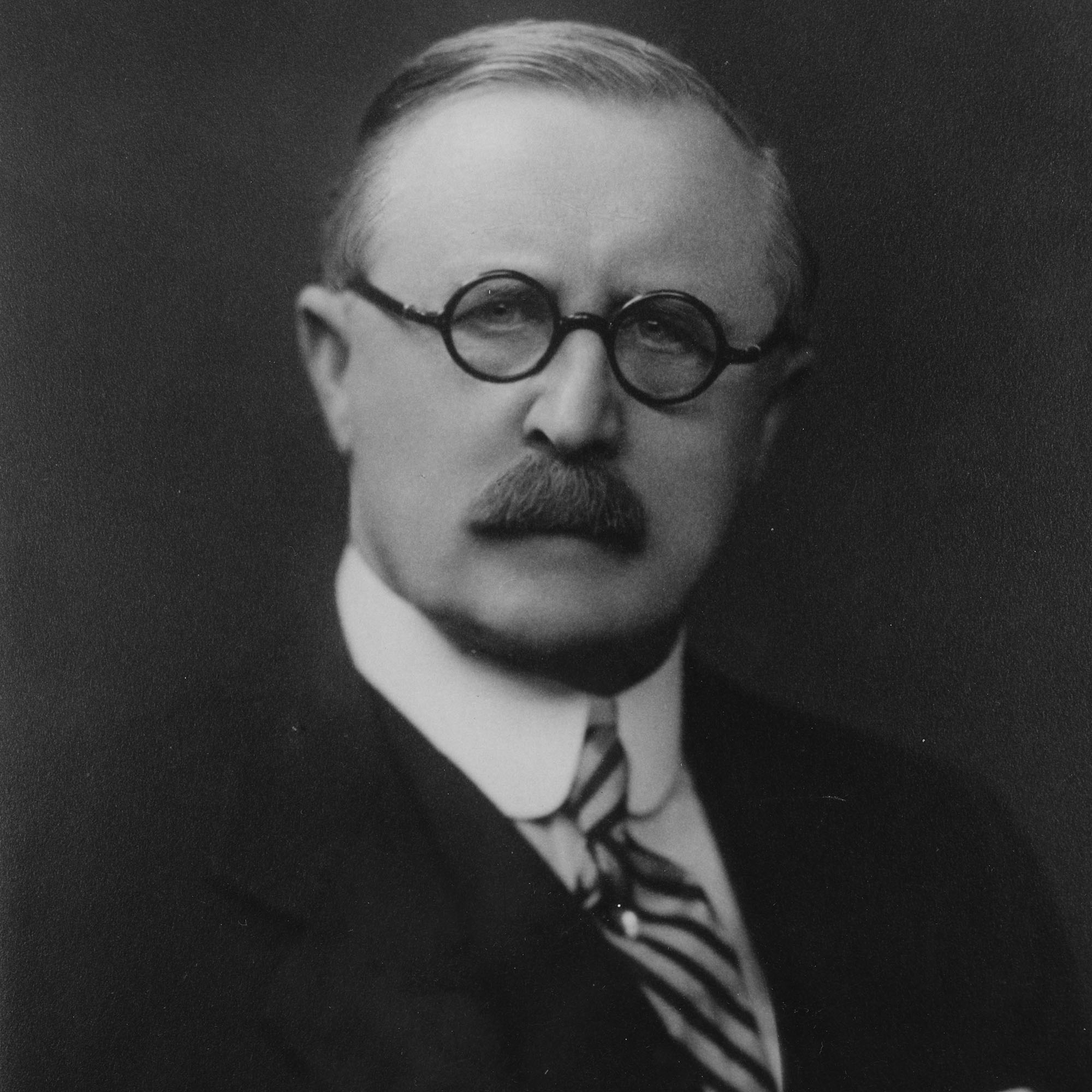 Robert Johnson Deputy Master 1922-1938.jpg